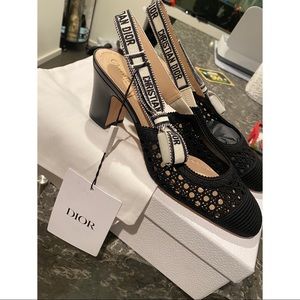 DIOR &MOI SLINGBACK PUMP